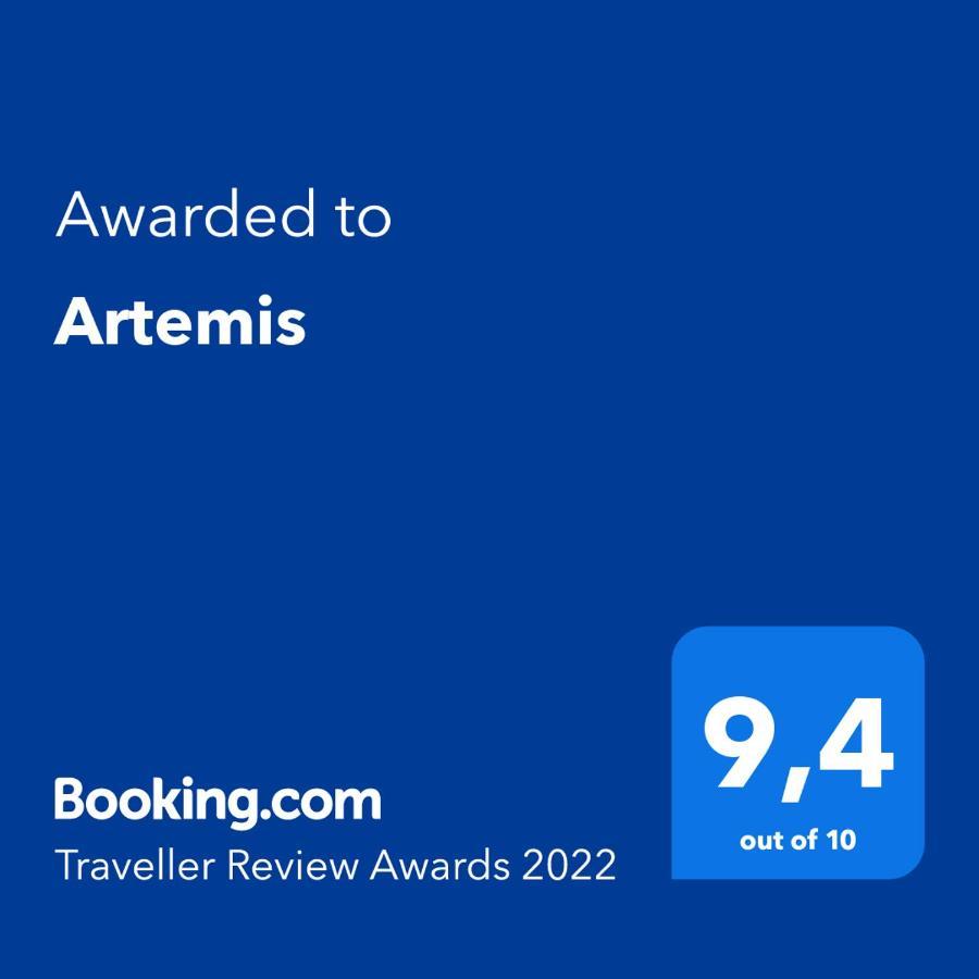 Hotel Artemis Karpenísion Zewnętrze zdjęcie