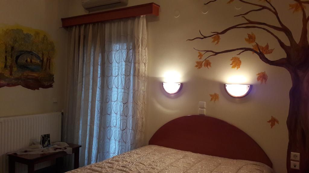 Hotel Artemis Karpenísion Zewnętrze zdjęcie